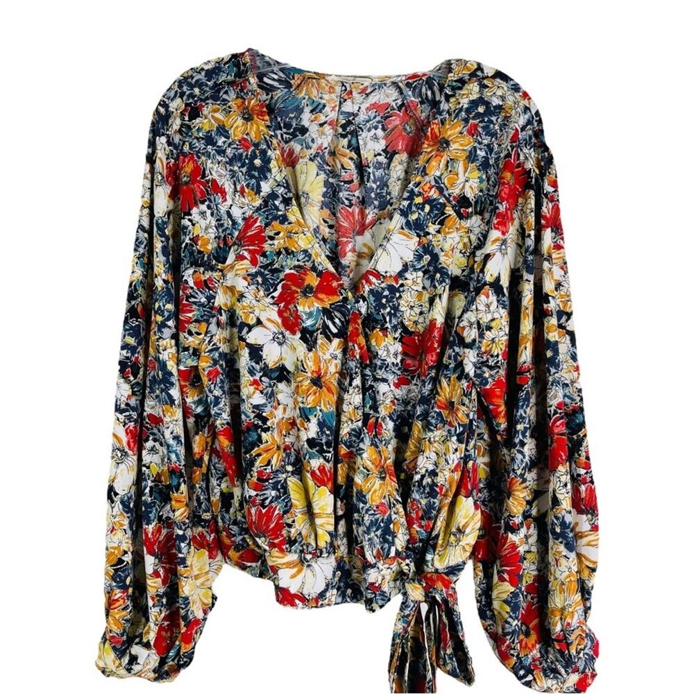 Easel blue red white floral wrap boho blouse top small